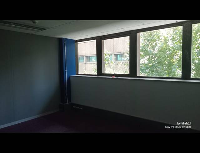 Office property to rent in MARSHALLTOWN